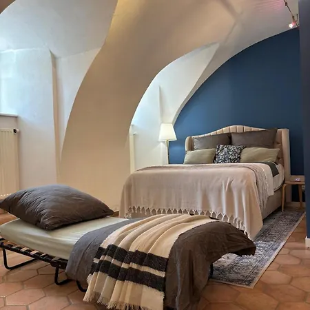 Ritterresidenz Im Wasserschloss Bei Regensburg Διαμέρισμα